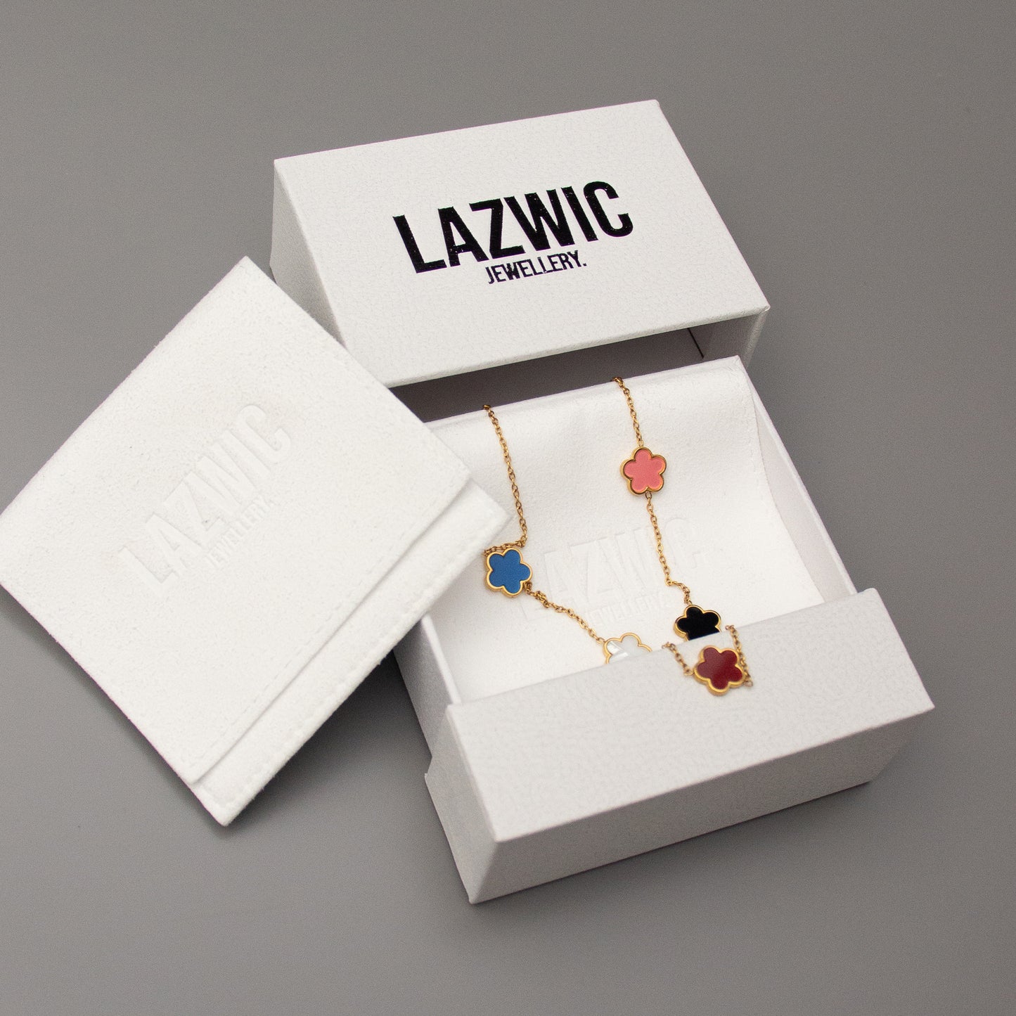 Five Leaf Flower Necklace - Gold Color